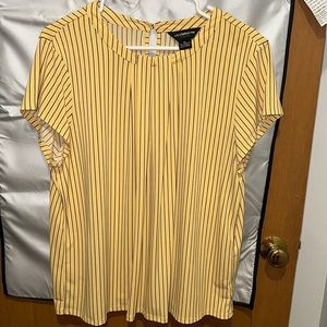 Liz Claiborne Women’s Shirt